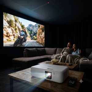 videoprojecteur vs ecran pc experience cinema maison